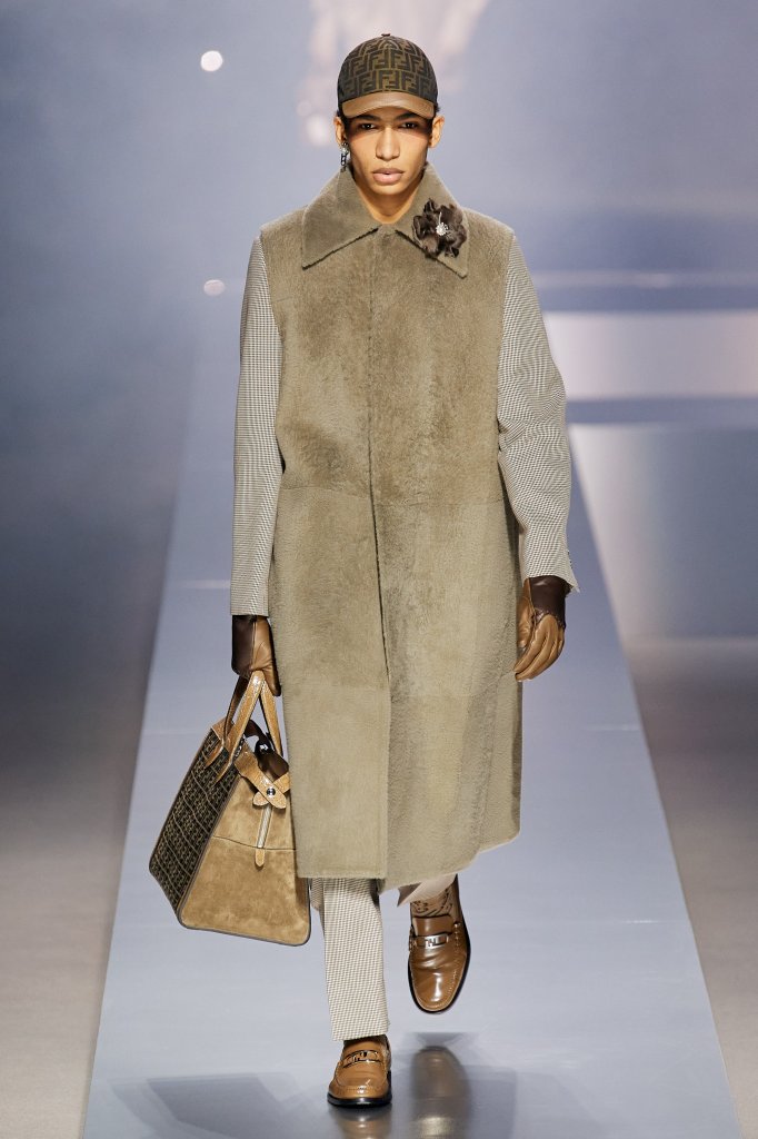 芬迪 Fendi 2022/23秋冬男装秀 - Milan Fall 2022