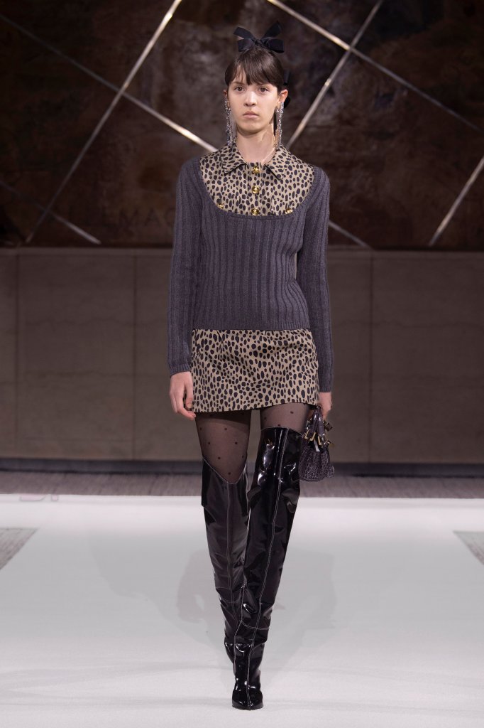 詹巴迪斯塔·瓦利 Giambattista Valli 2022早秋系列发布秀