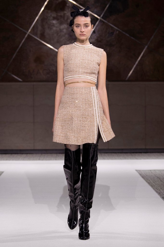詹巴迪斯塔·瓦利 Giambattista Valli 2022早秋系列发布秀
