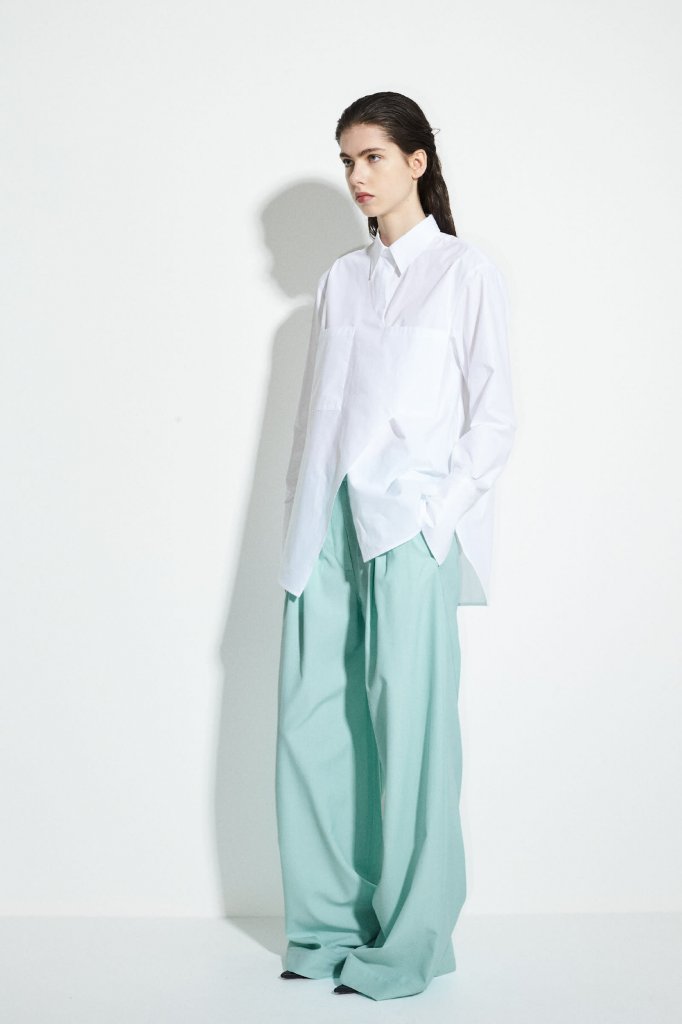 克里斯汀·万诺斯 Christian Wijnants 2022早秋高级成衣Lookbook(Pre-Fall 2022)