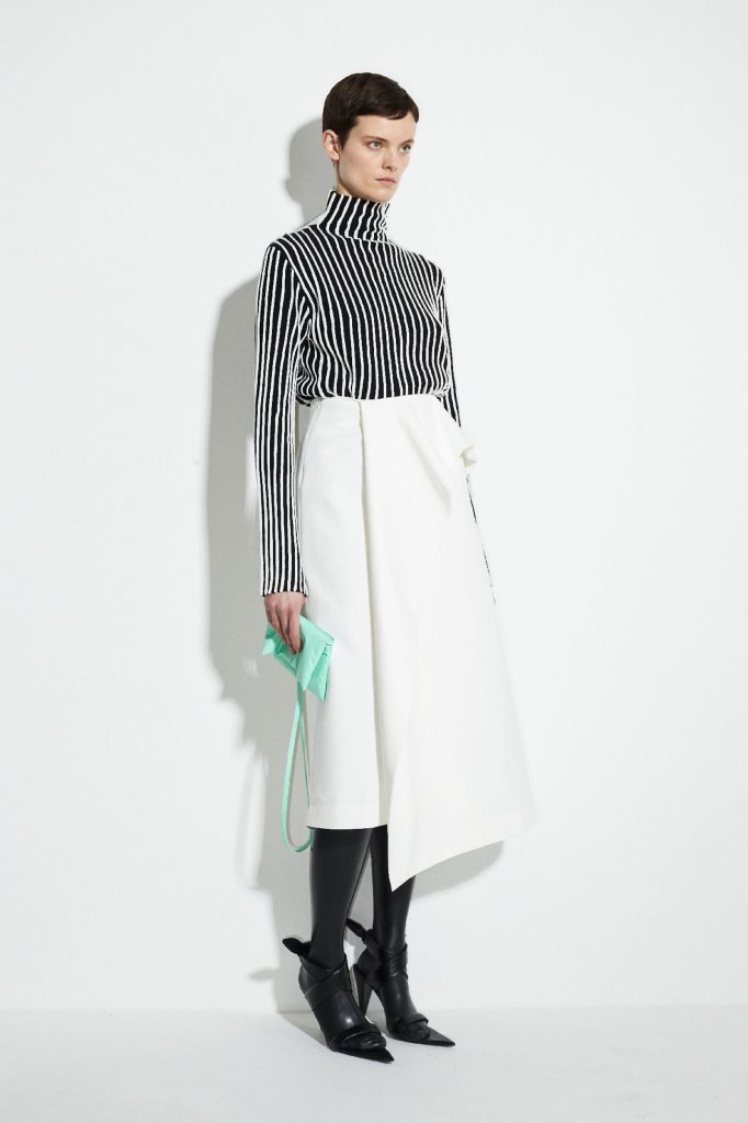 克里斯汀·万诺斯 Christian Wijnants 2022早秋高级成衣Lookbook(Pre-Fall 2022)