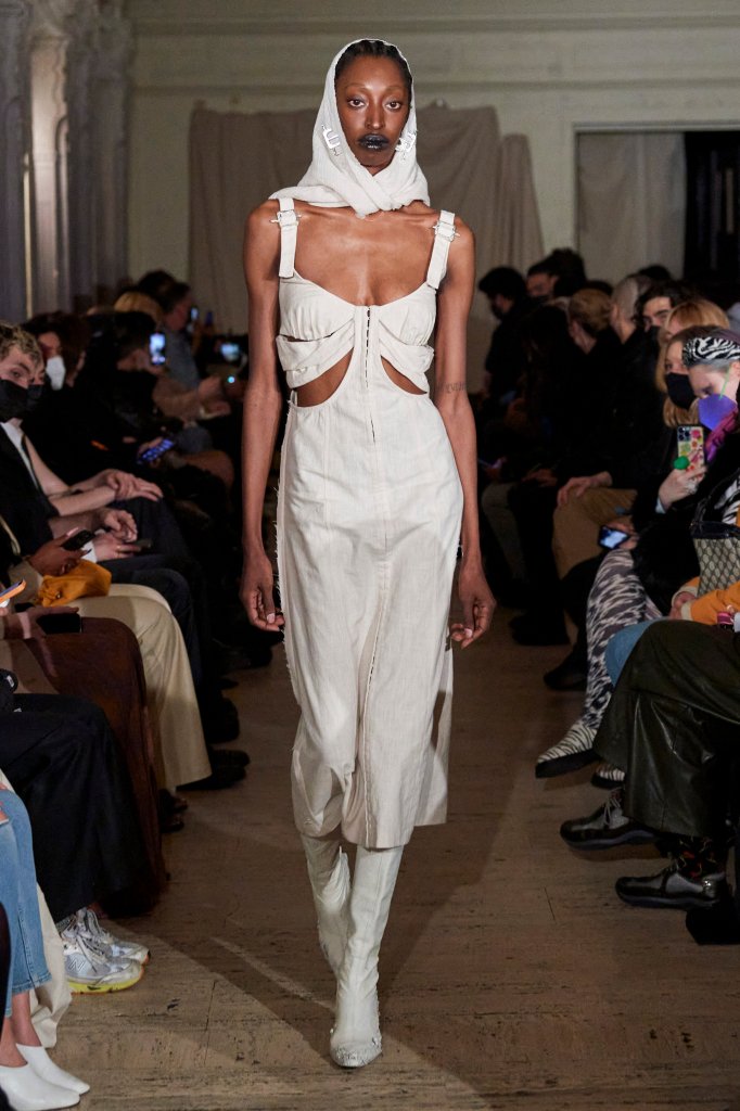 Elena Velez 2022/23秋冬高级成衣秀 - New York Fall 2022