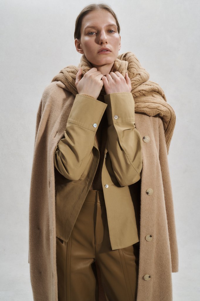Vince 2022/23秋冬高级成衣Lookbook