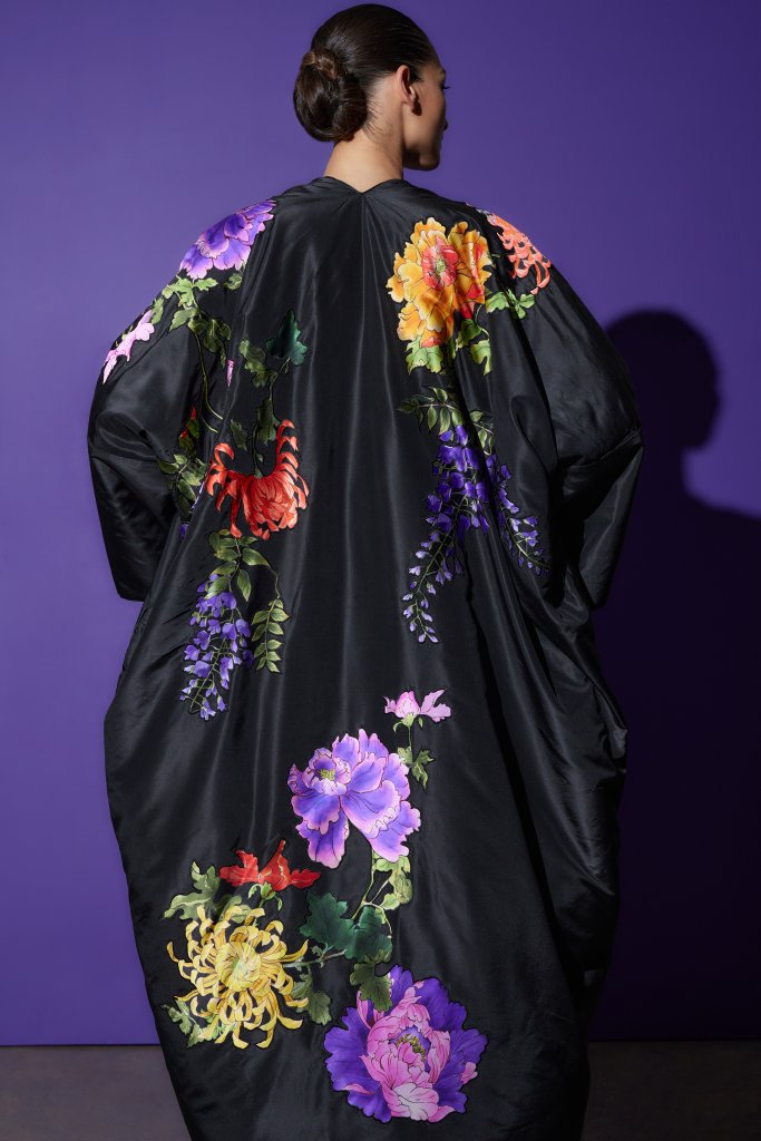 乔西·纳托瑞 Josie Natori 2022/23秋冬高级成衣Lookbook