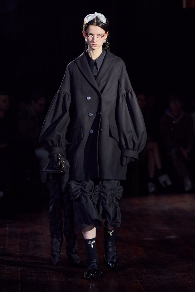 西蒙娜·罗莎 Simone Rocha 2022/23秋冬高级成衣秀 - London Fall 2022