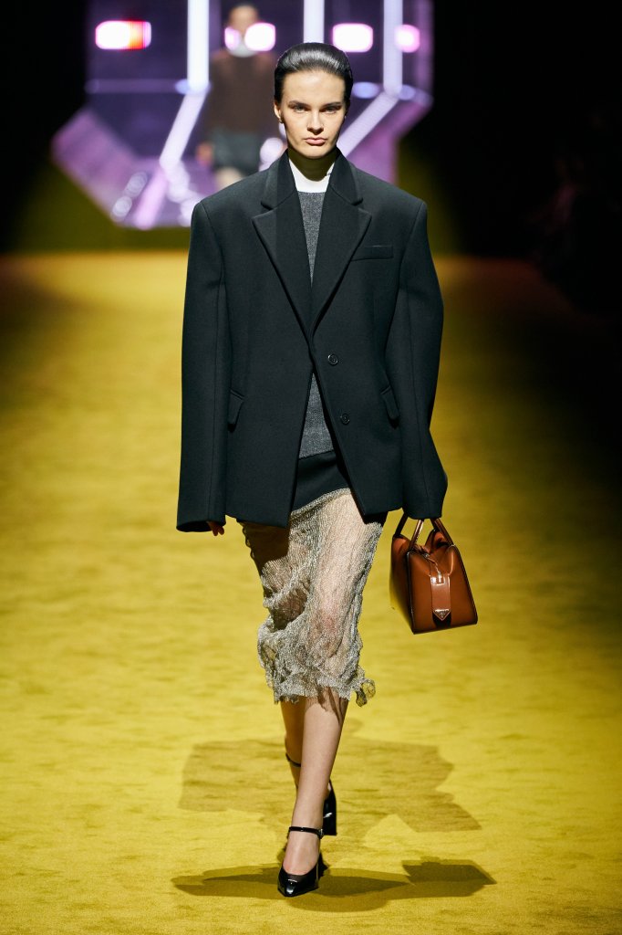 普拉达 Prada 2022/23秋冬高级成衣秀 - Milan Fall 2022