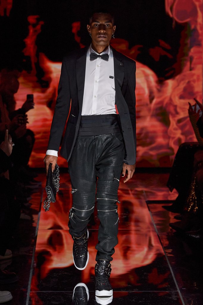 菲利普·普兰 Philipp Plein 2022/23秋冬高级成衣秀 - Milan Fall 2022