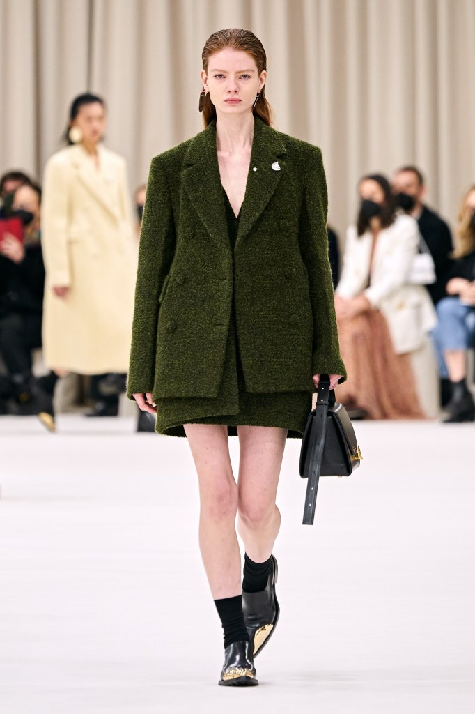 吉尔·桑德 Jil Sander 2022/23秋冬高级成衣秀 - Milan Fall 2022