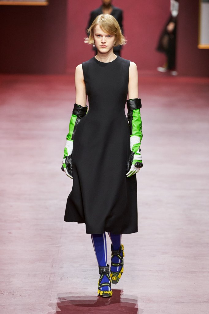 克里斯汀·迪奥 Christian Dior 2022/23秋冬高级成衣秀 - Paris Fall 2022