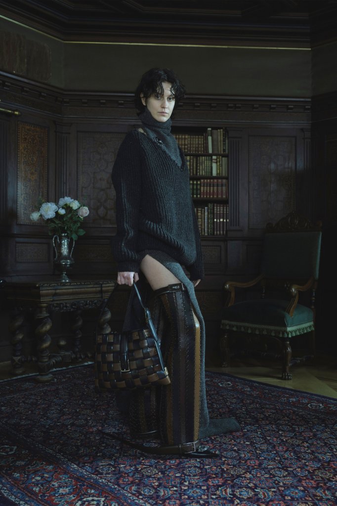 Hodakova 2022/23秋冬高级成衣Lookbook