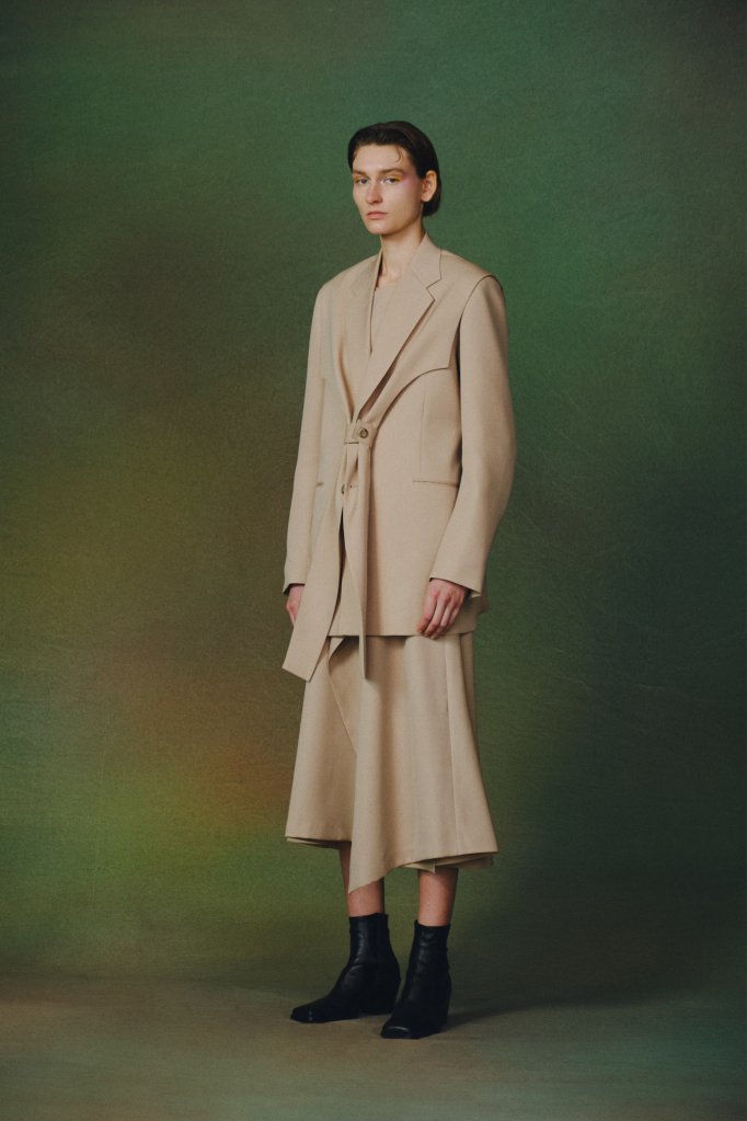Ujoh 2022/23秋冬高级成衣Lookbook