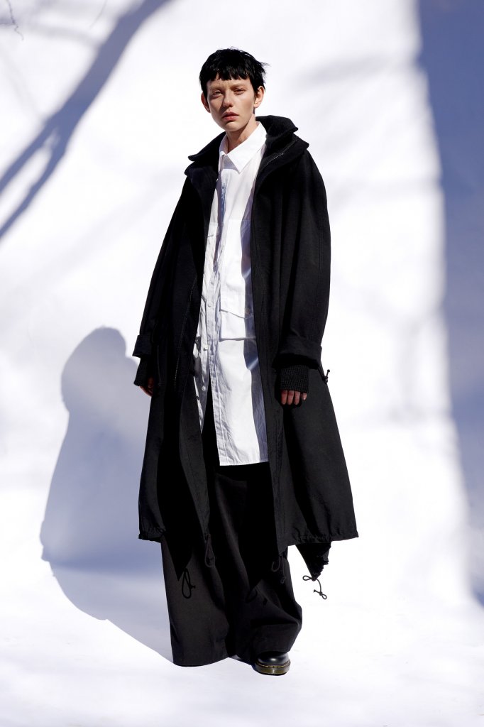 Y's Yohji Yamamoto 2022/23秋冬高级成衣Lookbook