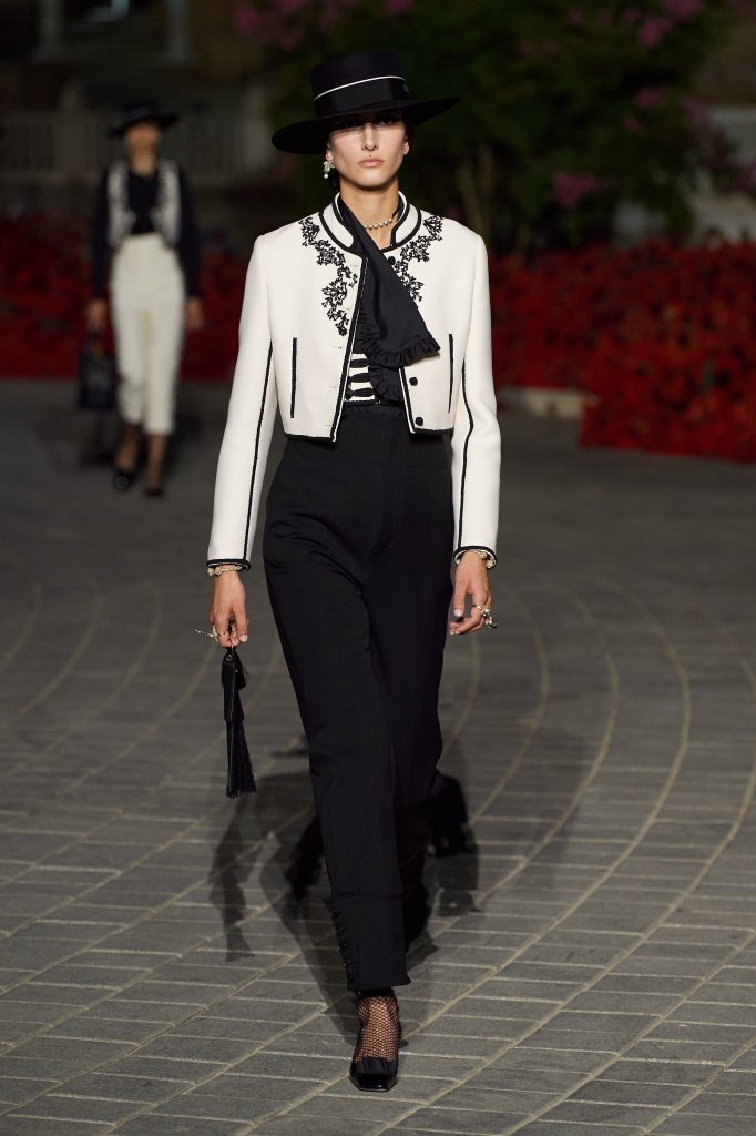 克里斯汀·迪奥 Christian Dior 2023早春度假系列发布秀