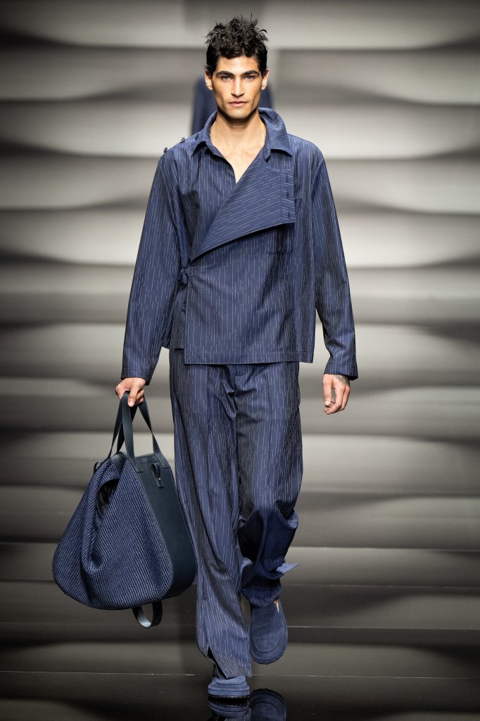 安普里奥·阿玛尼 Emporio Armani 2023春夏男装秀 - Milan Spring 2023