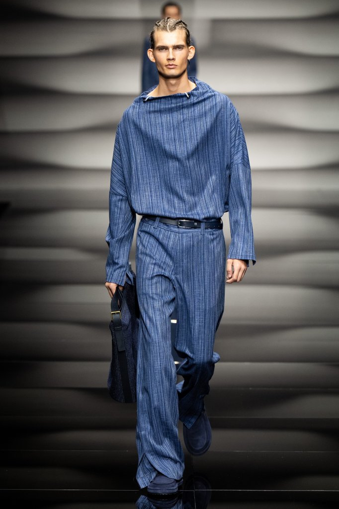 安普里奥·阿玛尼 Emporio Armani 2023春夏男装秀 - Milan Spring 2023