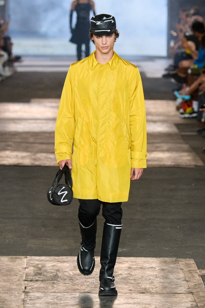 莫斯奇诺 Moschino 2023春夏男装秀 - Milan Spring 2023