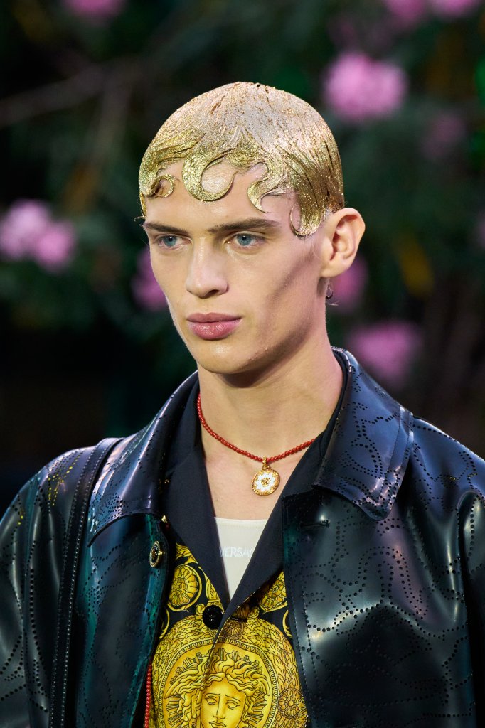 范思哲 Versace 2023春夏男装秀(细节) - Milan Spring 2023