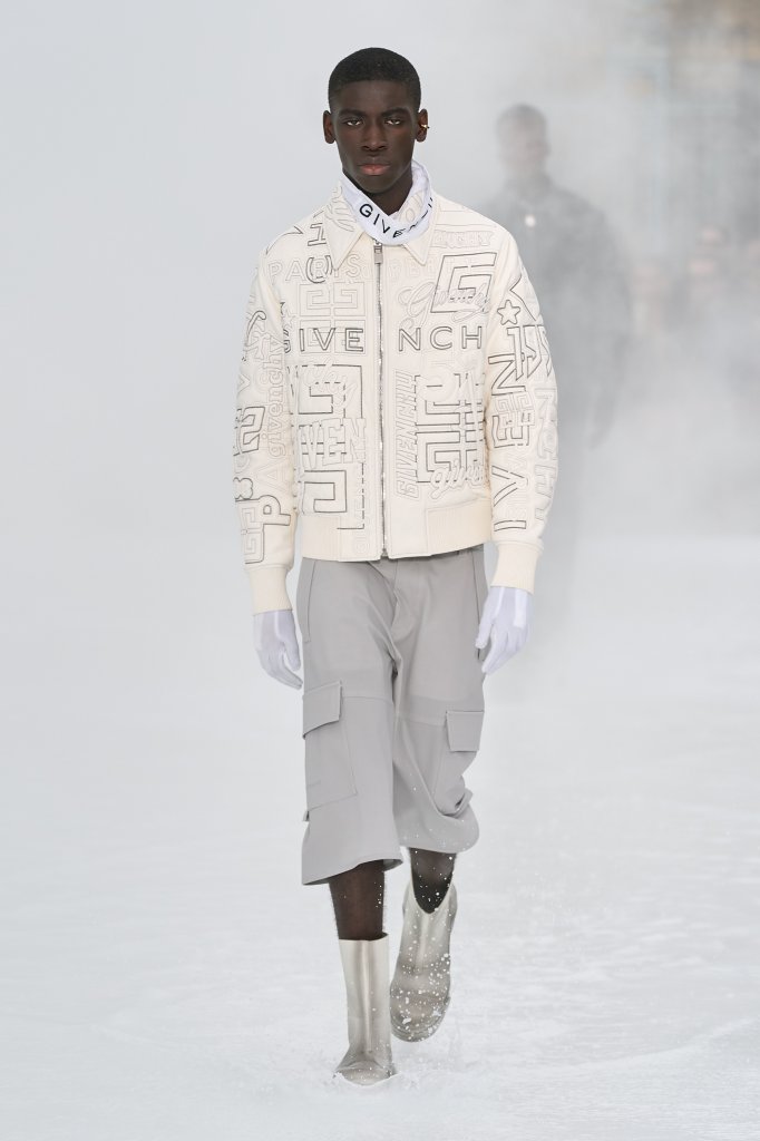 纪梵希 Givenchy 2023春夏男装秀 - Paris Spring 2023