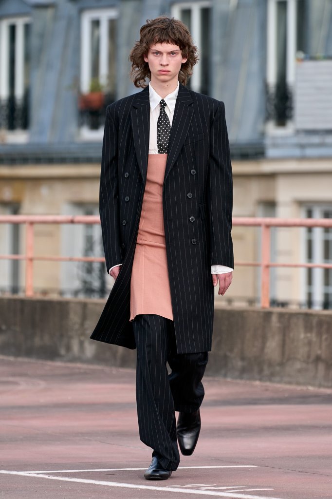 德赖斯·范诺顿 Dries Van Noten 2023春夏男装秀 - Paris Spring 2023