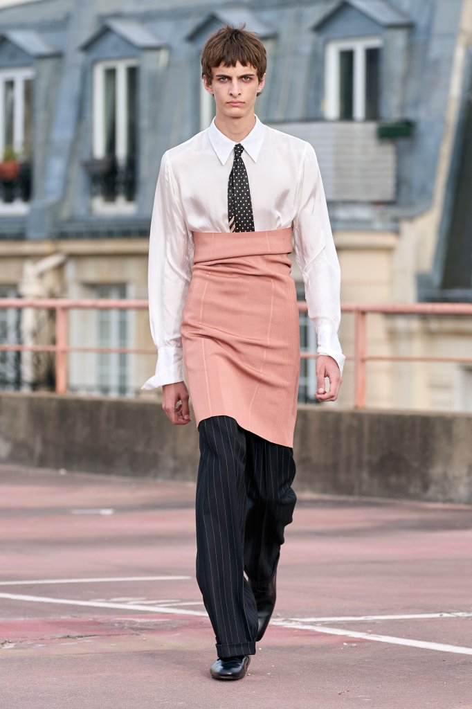 德赖斯·范诺顿 Dries Van Noten 2023春夏男装秀 - Paris Spring 2023