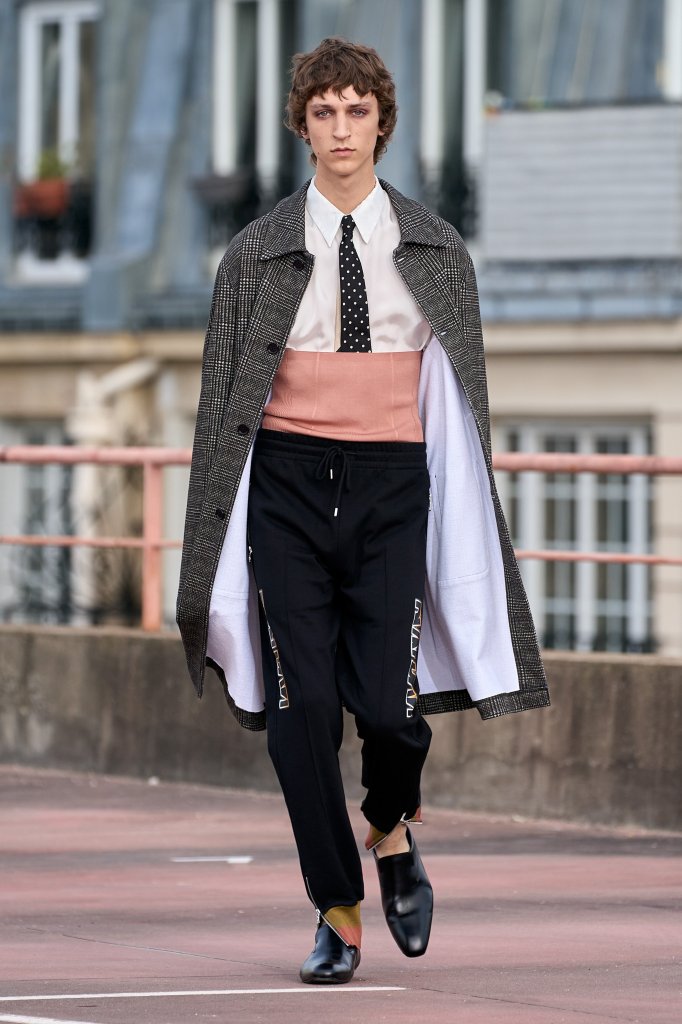 德赖斯·范诺顿 Dries Van Noten 2023春夏男装秀 - Paris Spring 2023