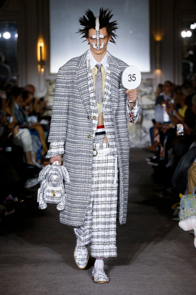 桑姆·布郎尼 Thom Browne 2023春夏男装秀 - Paris Spring 2023