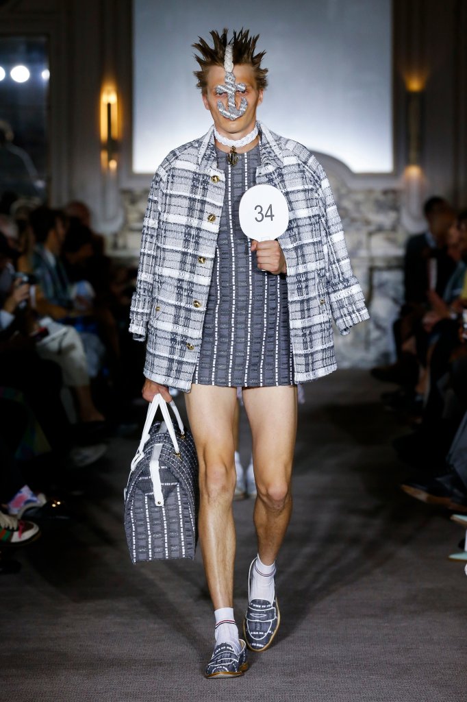 桑姆·布郎尼 Thom Browne 2023春夏男装秀 - Paris Spring 2023