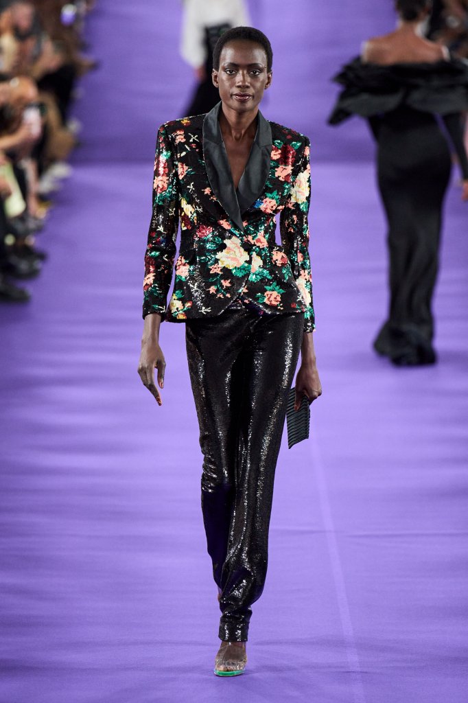 艾历克西斯·马毕 Alexis Mabille 2022/23秋冬高级定制秀 - Couture Fall 2022