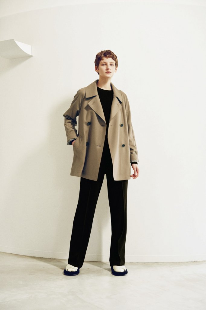 Aquascutum WHITE LABEL 2022/23秋冬女装Lookbook