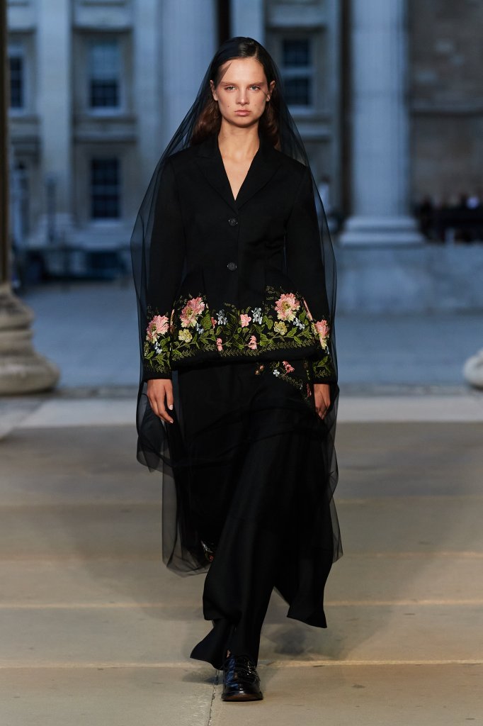 艾尔丹姆 Erdem 2023春夏高级成衣秀 - London Spring 2023