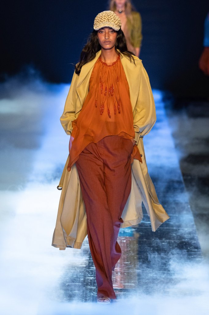 阿尔伯特-菲尔蒂 Alberta Ferretti 2023春夏高级成衣秀 - Milan Spring 2023