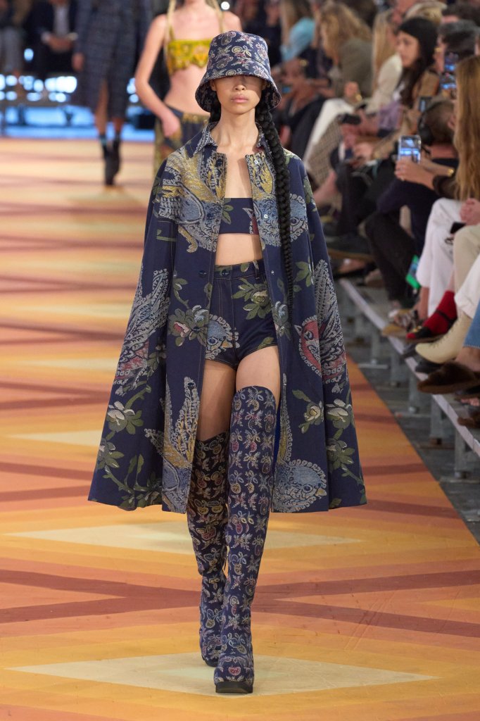 艾绰 Etro 2023春夏高级成衣秀 - Milan Spring 2023