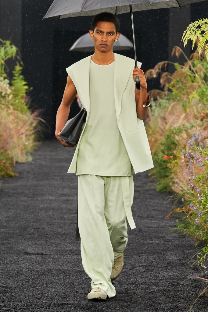 吉尔·桑德 Jil Sander 2023春夏高级成衣秀 - Milan Spring 2023