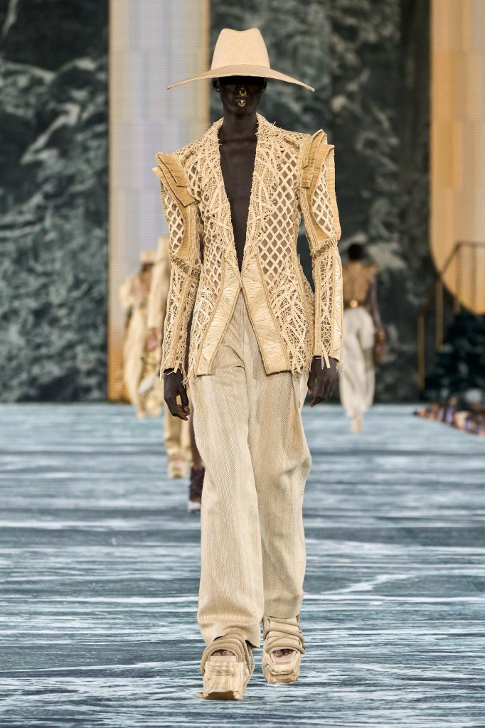 巴尔曼 Balmain 2023春夏高级成衣秀 - Paris Spring 2023