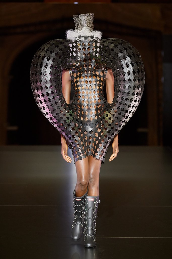 Noir Kei Ninomiya 2023春夏高级成衣秀 - Paris Spring 2023