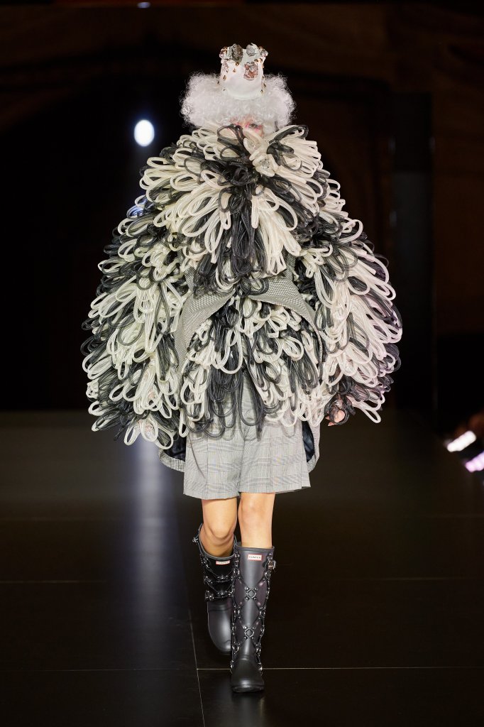 Noir Kei Ninomiya 2023春夏高级成衣秀 - Paris Spring 2023