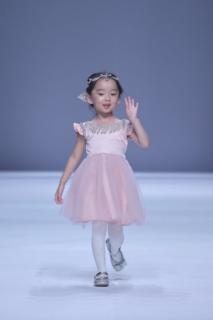BELIA BELEI · 孙思宇丨童话小镇 2023春夏童装秀 - Beijing Spring 2023