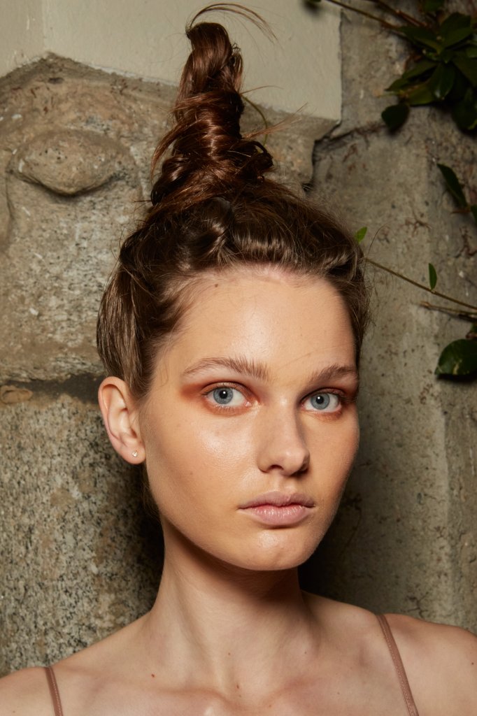 弗朗西斯卡&middot;李勃拉托 Francesca Liberatore 2023春夏高级成衣秀(后台妆容) - Milan Spring 2023