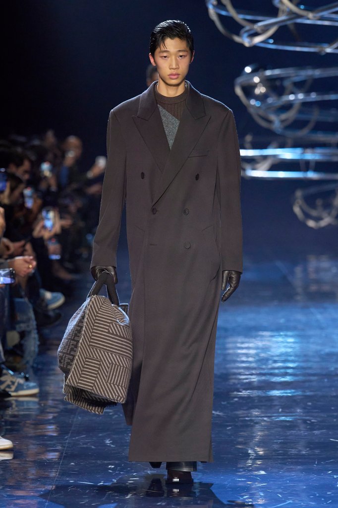 芬迪 Fendi 2023/24秋冬男装秀 - Milan Fall 2023