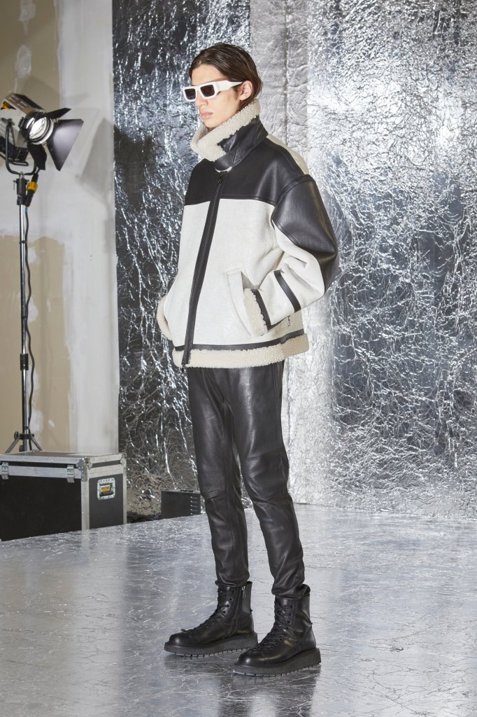 尼奥·贝奈特 Neil Barrett 2023/24秋冬男装Lookbook