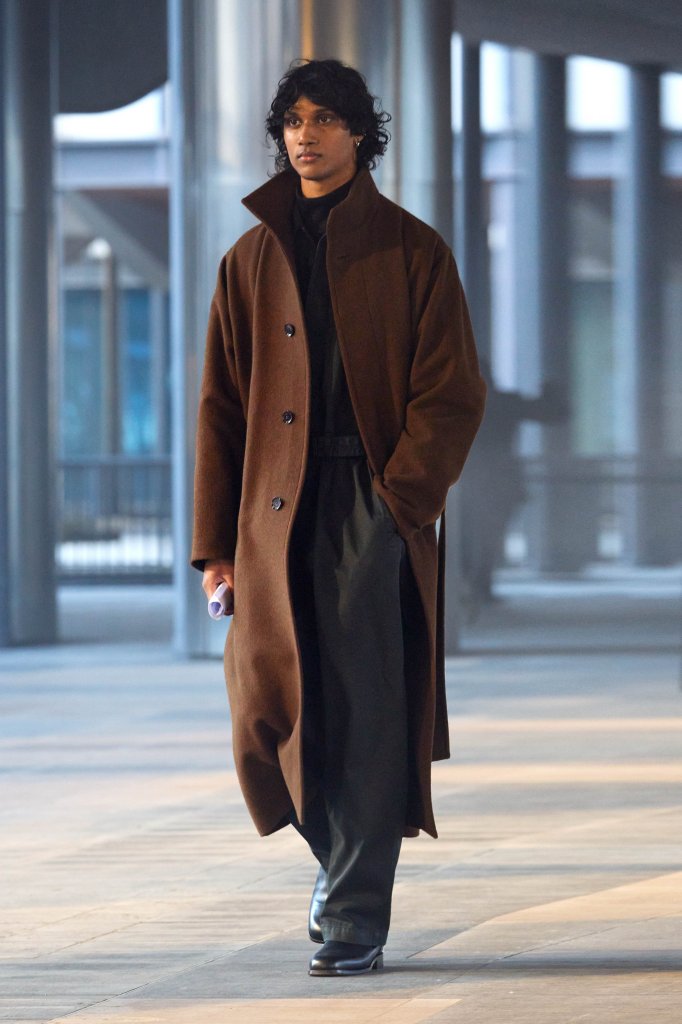 Lemaire 2023/24秋冬男装秀 - Paris Fall 2023