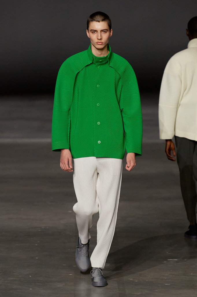 Homme Plissé Issey Miyake 2023/24秋冬男装秀 - Paris Fall 2023