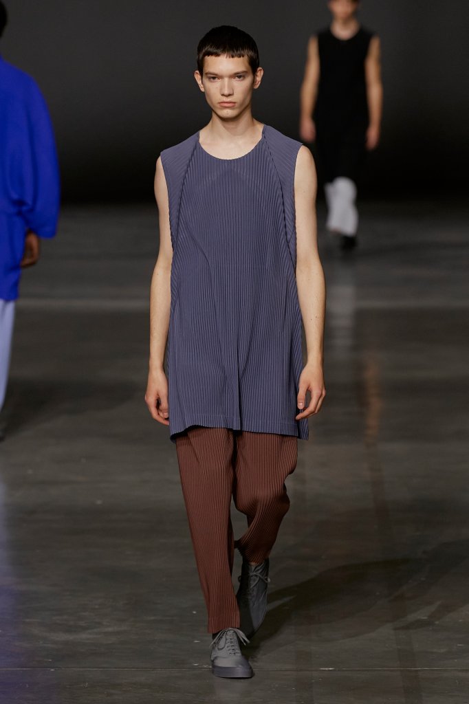 Homme Plissé Issey Miyake 2023/24秋冬男装秀 - Paris Fall 2023