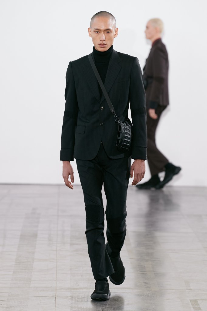 渡边淳弥 Junya Watanabe 2023/24秋冬男装秀 - Paris Fall 2023