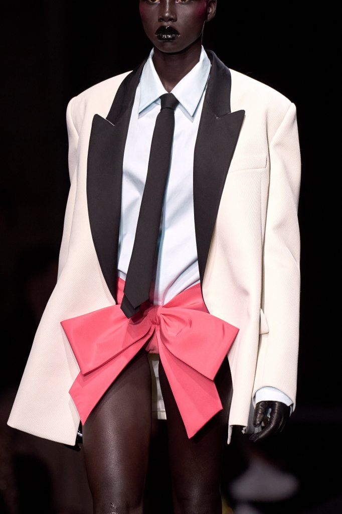 华伦天奴 Valentino 2023春夏高级定制秀(细节) - Couture Spring 2023