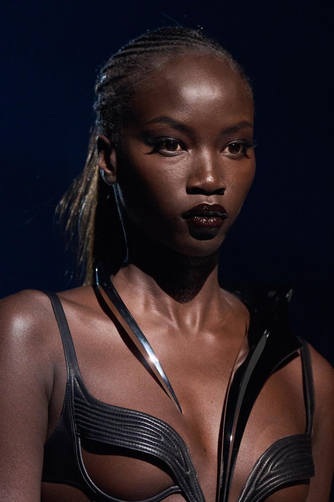 蒂埃里&middot;穆勒 Mugler 2022/23秋冬高级成衣秀(细节) - Paris Fall 2022