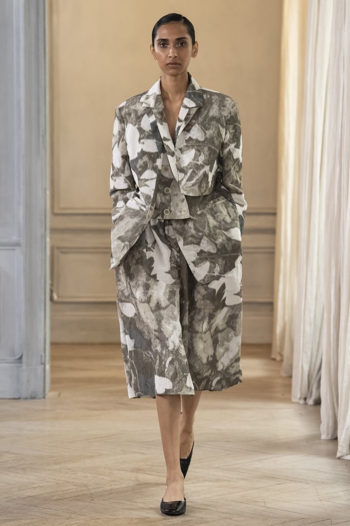 Dawei Studio 2022春夏高级成衣秀 - Paris Spring 2022