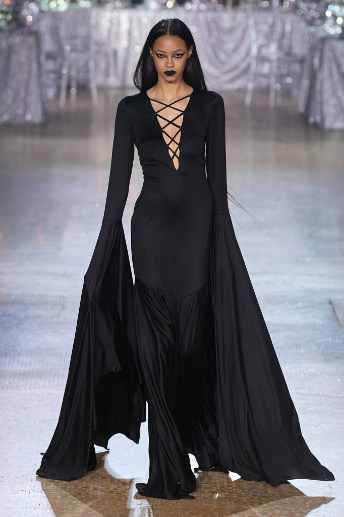 罗达特 Rodarte 2023/24秋冬高级成衣秀 - New York Fall 2023