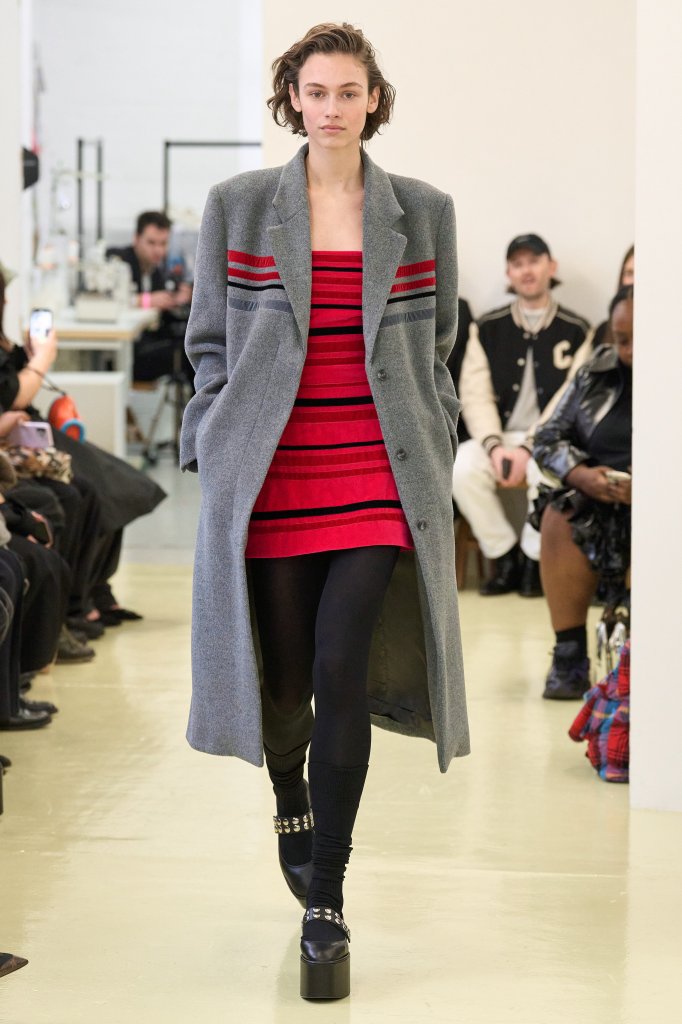 Molly Goddard 2023/24秋冬高级成衣秀 - London Fall 2023