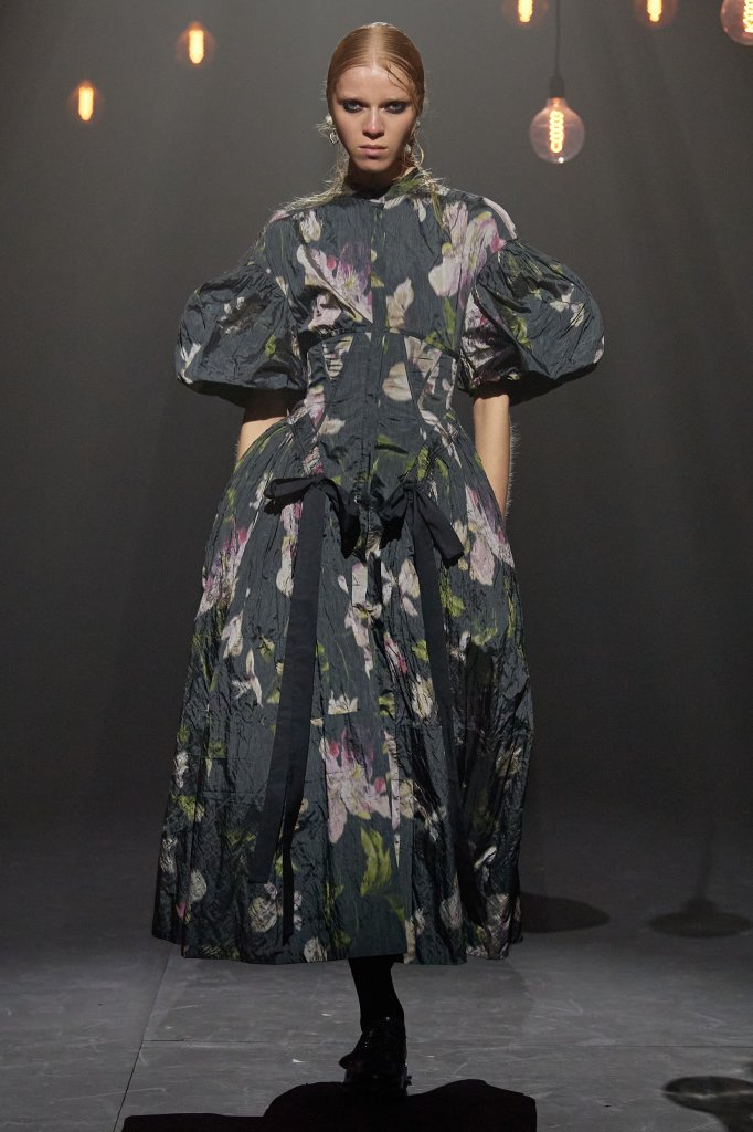 艾尔丹姆 Erdem 2023/24秋冬高级成衣秀 - London Fall 2023